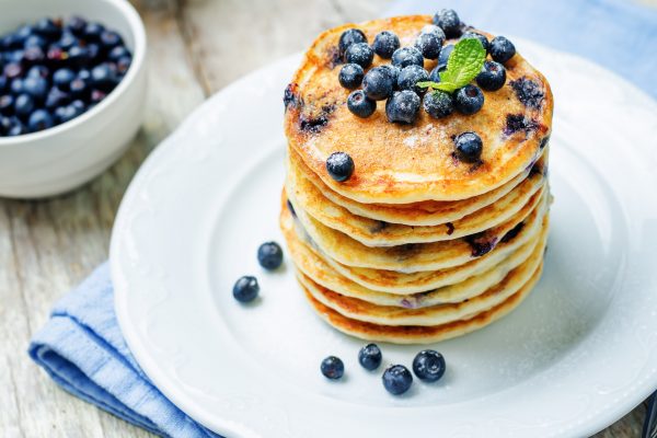 Vanilla and Blueberry Protein Pancakes Recipe